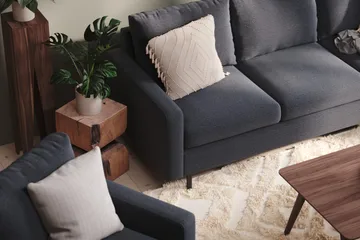 Peppe 3-sits Tygsoffa - Mörkgrå - Products - Möbler - Soffa - 3 sits soffa
