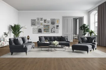 Andrew Fotpall Sammet - Mörkgrå/Mässing - Products - Möbler - Fåtölj & stolar - Pall & puff - Fotpallar