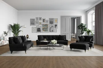 Andrew Fotpall Sammet - Svart/Mässing - Products - Möbler - Fåtölj & stolar - Pall & puff - Fotpallar