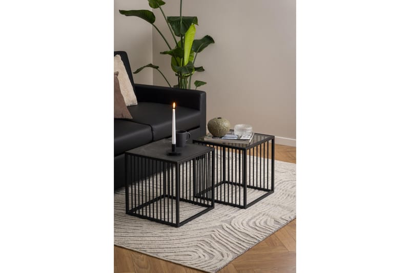 Saklani Sidobord 40 cm - Svart - Products - Möbler - Bord & matgrupp - Avlastningsbord & sidobord - Brickbord & småbord