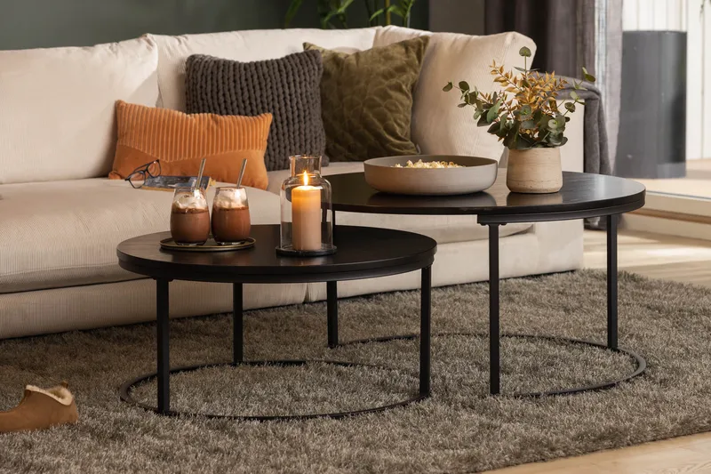Thyra Satsbord Runt Soffbord - Svart - Products - Möbler - Bord & matgrupp - Avlastningsbord & sidobord - Satsbord