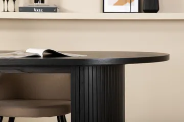 Bianca Matgrupp 200 cm Oval med 4 Velvet stolar - Beige - Products - Möbler - Bord & matgrupp - Matgrupp