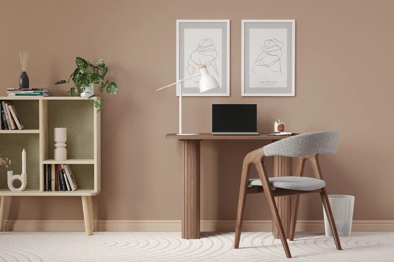 Kopparbo Skrivbord - Mörkbrunt valnötsträ - Products - Möbler - Bord & matgrupp - Kontorsbord - Datorbord