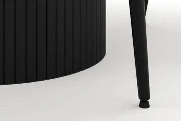 Kopparbo Rund Matgrupp 106-156cm med 4 Alsarp Matstolar - Svart - Products - Möbler - Bord & matgrupp - Matgrupp