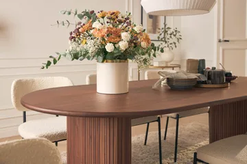 Noira Matbord 220 cm Massiv Valnöt med 6st Gemmiano Matstol - Brun / Teddy / Trä - Products - Möbler - Bord & matgrupp - Matgrupp