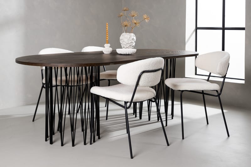 Stone Matgrupp 220 cm Oval med 4 Chico Stolar - Svart - Products - Möbler - Bord & matgrupp - Matgrupp