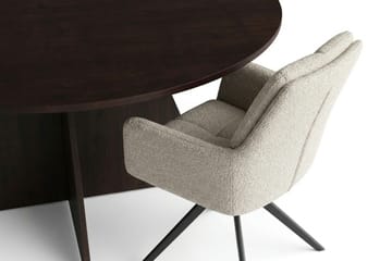 Vera Matgrupp runt 150 cm Rökt Ek med 6 Torsby Matstolar - Rökt ek - Products - Möbler - Bord & matgrupp - Matgrupp