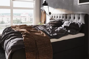 Boxy Box Bed 140x200 cm - Svart/Grå - Products - Möbler - Säng - Säng med förvaring