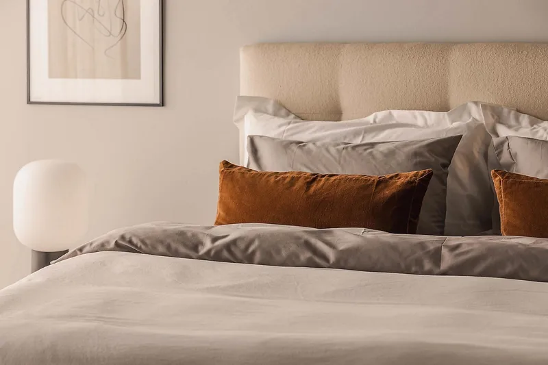 Oslo Lyx Kontinentalsäng 180x200 cm - Beige - Products - Möbler - Säng - Kontinentalsäng