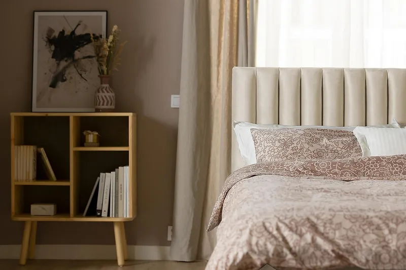 Princess Kontinentalsäng 140x200cm - Beige/Sammet - Products - Möbler - Säng - Kontinentalsäng