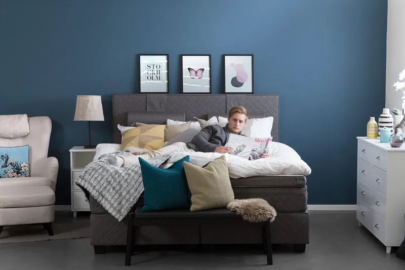 Sundborn Kontinentalsäng 210x210 Valbar - Grå - Products - Möbler - Säng - Kontinentalsäng