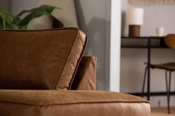 Akron 2,5-sits Soffa med Schäslong Höger läder - Brun - Products - Möbler - Soffa - Divansoffa & schäslongsoffa - 2 sits soffa med divan