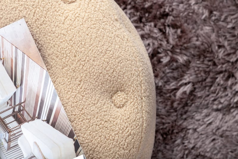 Benjamin Sittpuff - Beige - Products - Möbler - Fåtölj & stolar - Pall & puff - Sittpuff