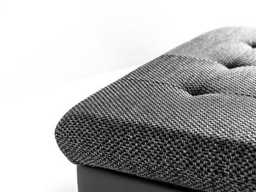 Dynir Fotpall 96 cm - Blå - Products - Möbler - Fåtölj & stolar - Pall & puff - Fotpallar