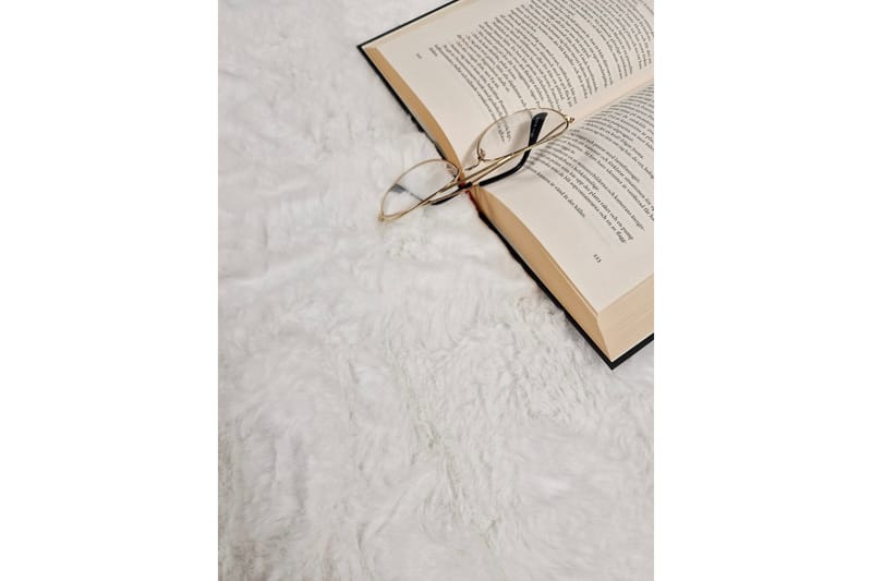 Heaven Deluxe Ryamatta 140x200 cm - Vit - Products - Textil & mattor - Matta - Modern matta - Ryamatta