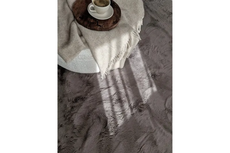 Heaven Deluxe Ryamatta 160x230 cm - Charcoal - Products - Textil & mattor - Matta - Modern matta - Ryamatta