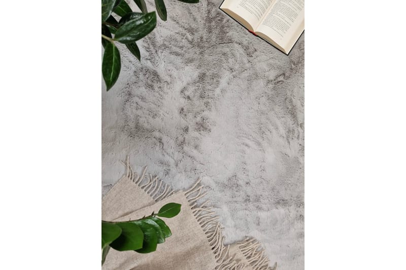 Heaven Ryamatta Grå 80*160 - Grå - Products - Textil & mattor - Matta - Modern matta - Ryamatta