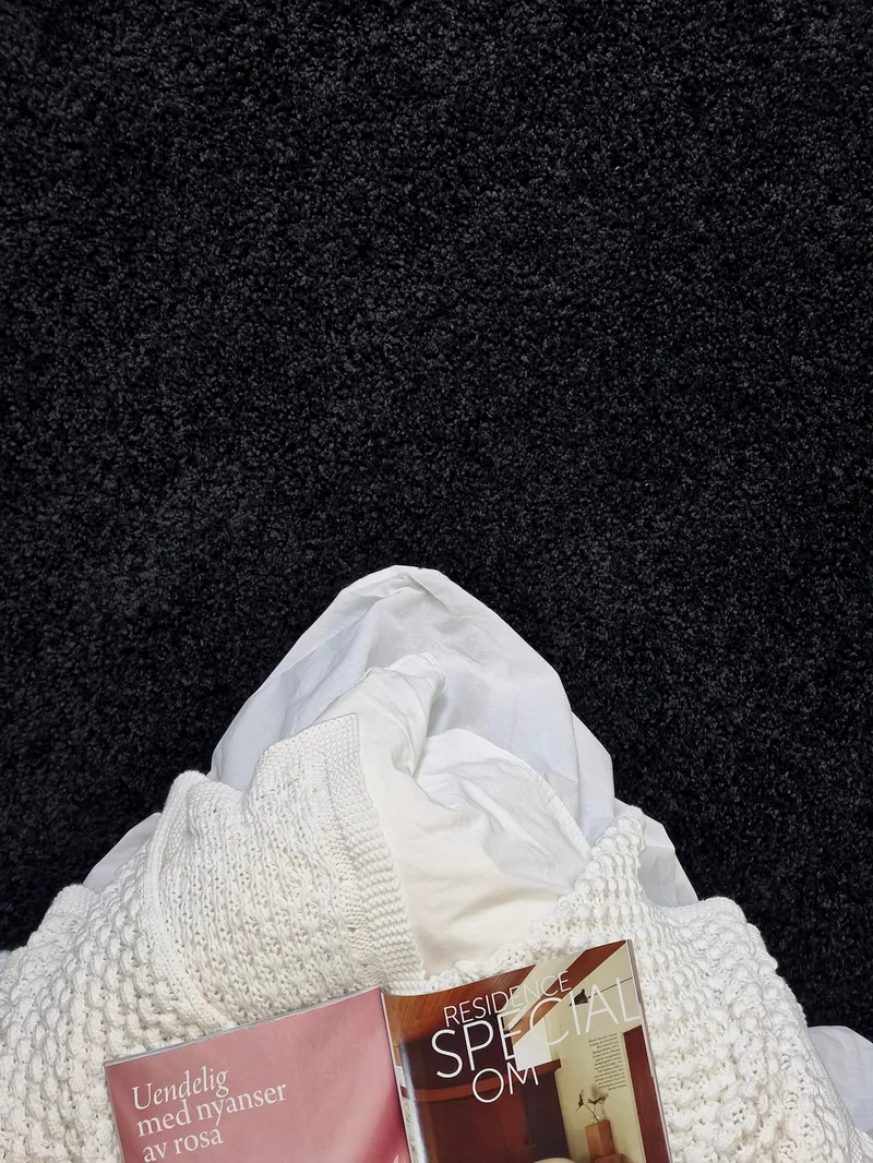 Lounge Ryamatta 240x340 cm Rektangulär - Svart - Products - Textil & mattor - Matta - Modern matta - Ryamatta