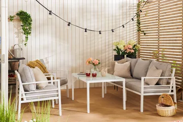 Ariany Soffgrupp - Vit / Gråa dynor - Products - Utemöbler & utemiljö - Loungemöbler - Loungeset & loungegrupp