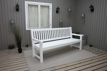 Rimforsa Trädgårdssoffa - Vitlaserad Furu - Products - Utemöbler & utemiljö - Utesoffa - Trädgårdssoffa