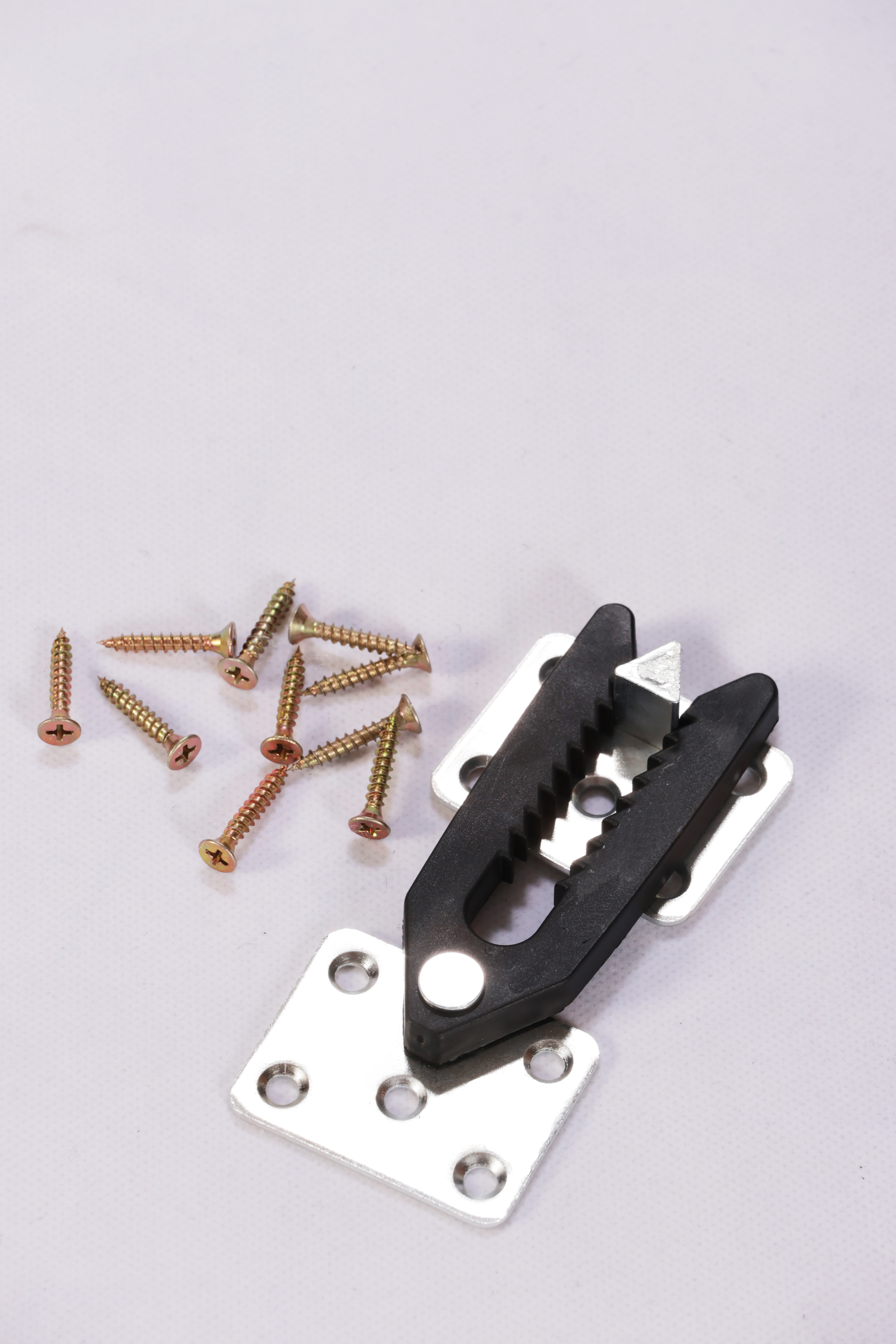 Sengeklemme for feste av 2 senger