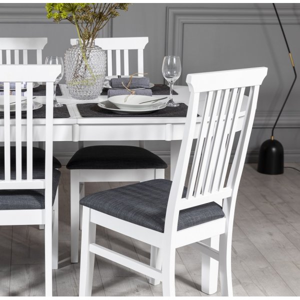 Gåsö spisegruppe ovalt utdragbart inkludert 6 stk Malö II stoler - Hvit Gåsö spisegruppe ovalt utdragbart inkludert 6 stk Malö II stoler - Hvit