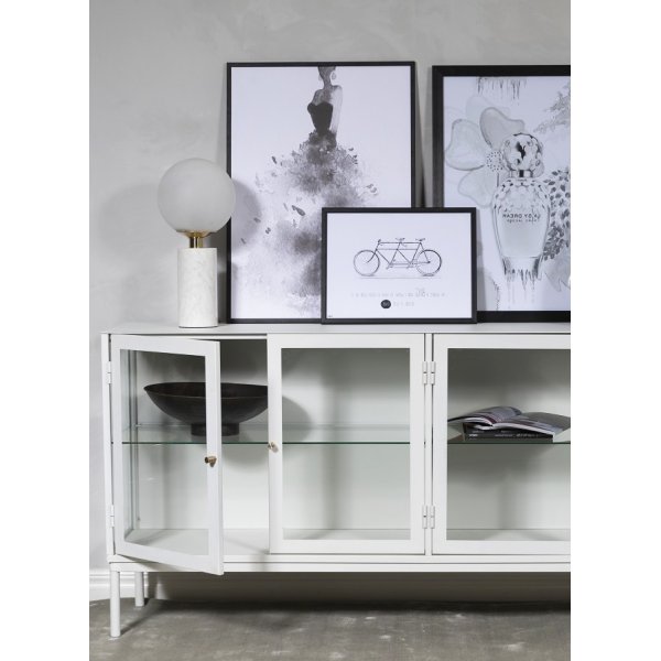 Cliff skjenk i metall med 3 d�rer - Hvit / Klarglas