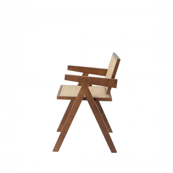 Anna lenestol - Brun med rotting i sete og rygg Anna lenestol - Brun med rotting i sete og rygg