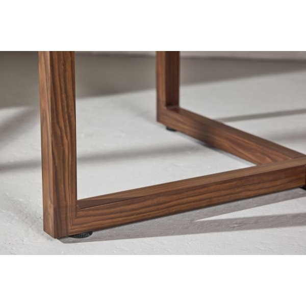 Rundt spisebord valnøtt Ø120 cm - Durango Rundt spisebord valnøtt Ø120 cm - Durango