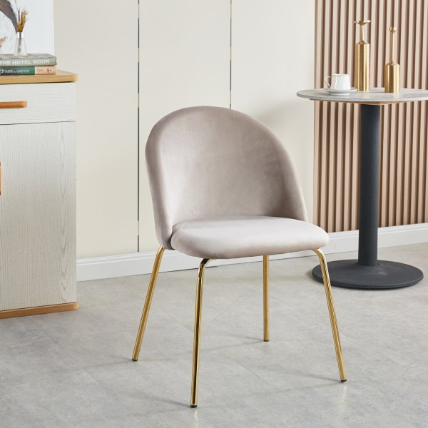 Giovani velvet stol - Grbeige/Messing + Tekstilrens for mbler