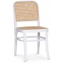 Edge dining gruppe; Spisebord i hvit HPL 140x90 cm med 4 hvite Tyko stoler med rotting
