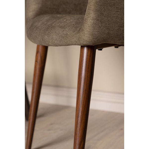 Spisestol i morgen - Brun Spisestol i morgen - Brun