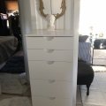 Kundebilde Lennox kommode 5 skuffer - Hvit: Solid og veldig fint. , og IKKE...