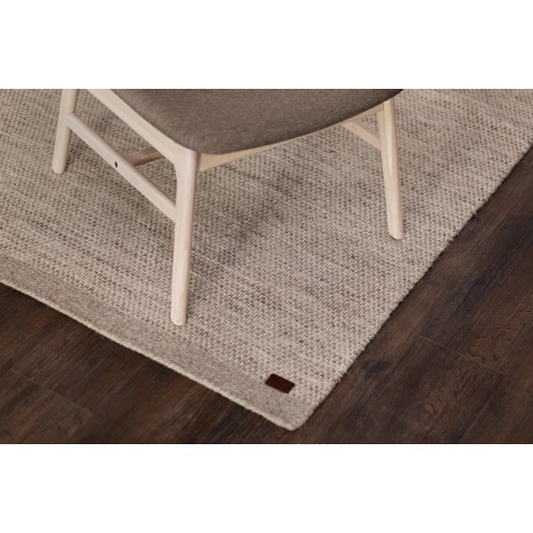 Tuftet håndvevd ullteppe Lin Tuftet håndvevd ullteppe Lin