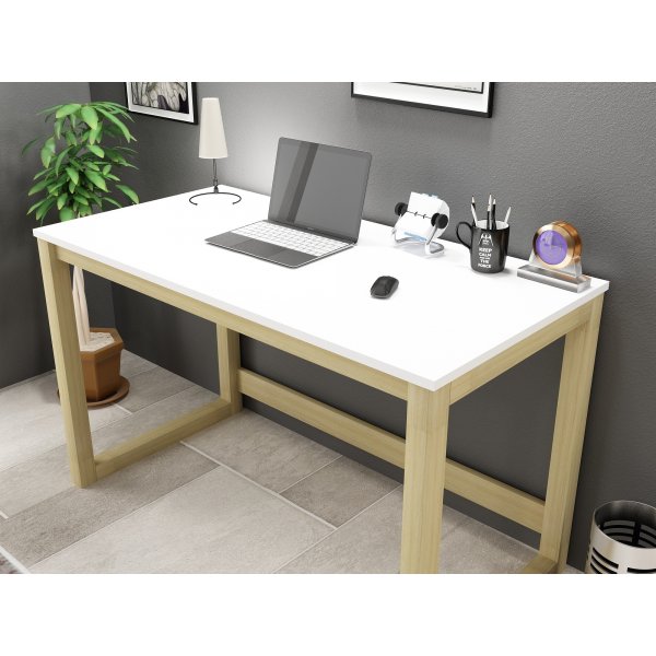 Tone skrivebord - Hvit/furu Tone skrivebord - Hvit/furu