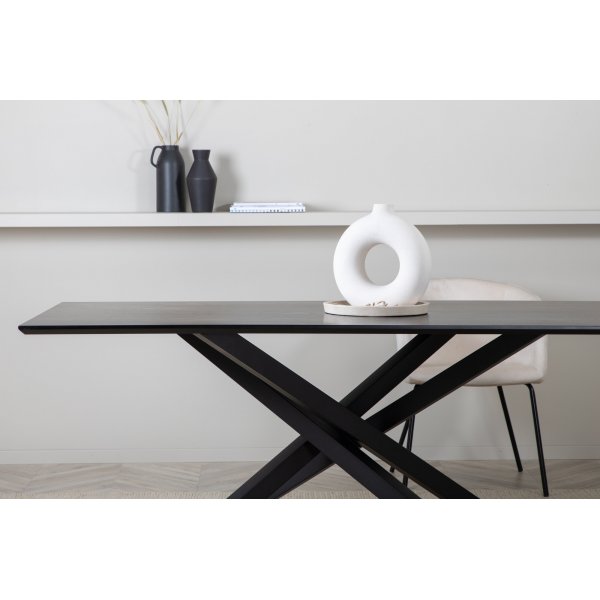Piazza spisebord 180 x 90 cm - Sort Piazza spisebord 180 x 90 cm - Sort