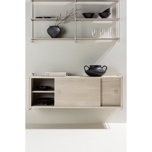 Paris veggskap 48 x 122 cm - Beige/Whitewash Paris veggskap 48 x 122 cm - Beige/Whitewash