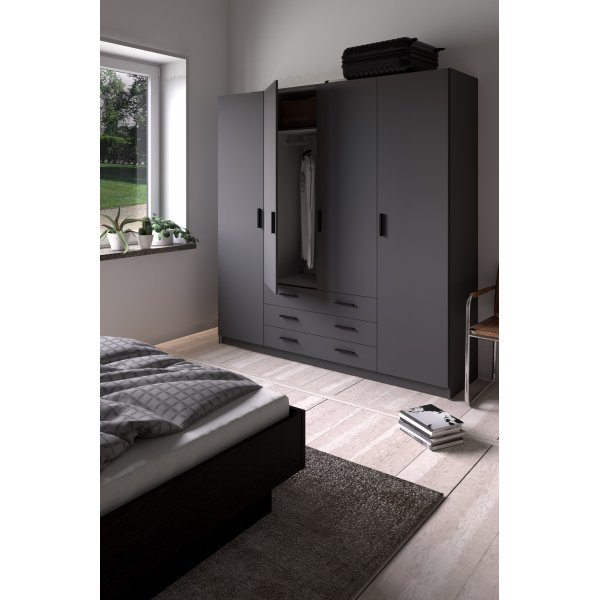 Sprint garderobe med 4 dører og 3 skuffer - Grå Sprint garderobe med 4 dører og 3 skuffer - Grå