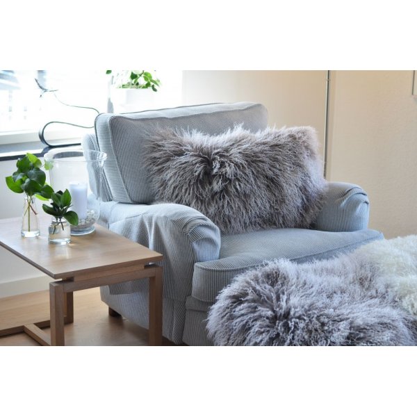 Shansi lammeskinn Lys grå/hvit Shansi lammeskinn Lys grå/hvit