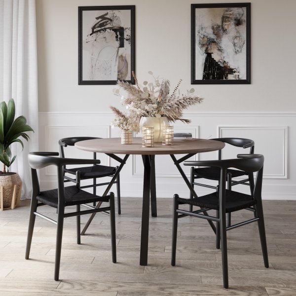 Berit spisestol - Svart / Svart flettet sete