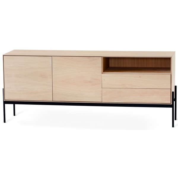 Torkelson Alè Buffè - Hvitoljet eik / svart metall Torkelson Alè Buffè - Hvitoljet eik / svart metall