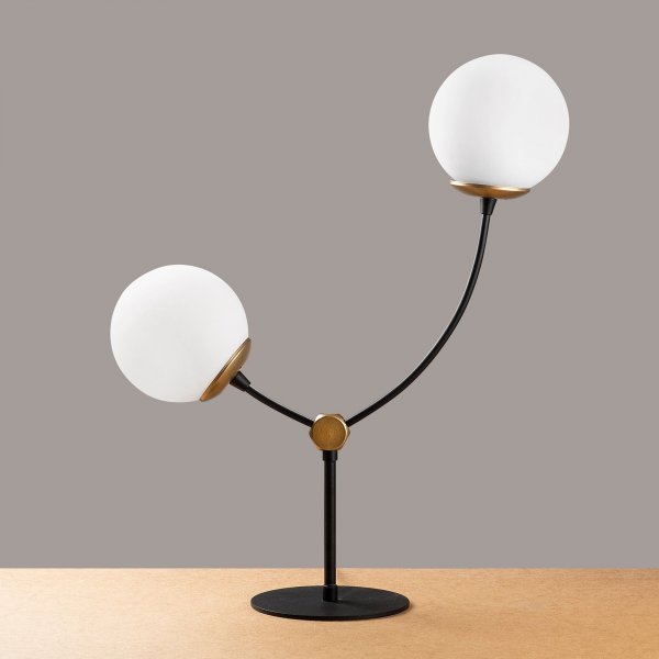 Kromozom bordlampe - Svart/hvit Kromozom bordlampe - Svart/hvit