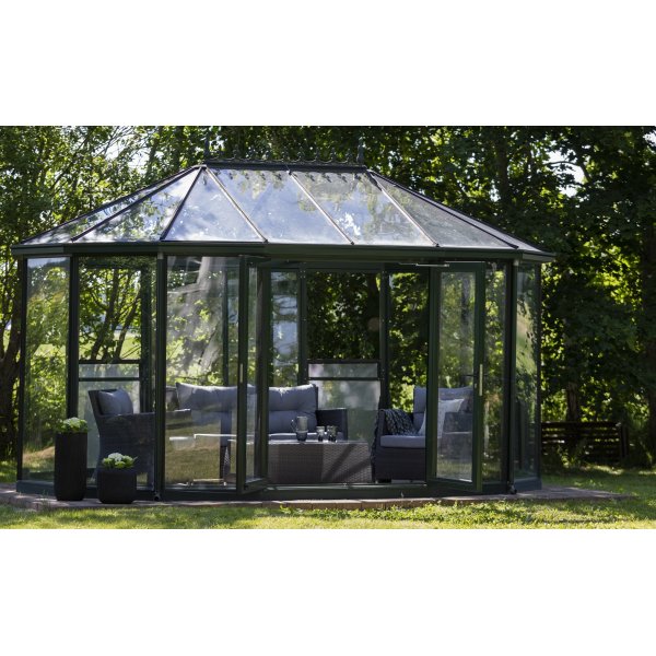 Brohusen utegruppe - Grå kunstrotting Brohusen utegruppe - Grå kunstrotting