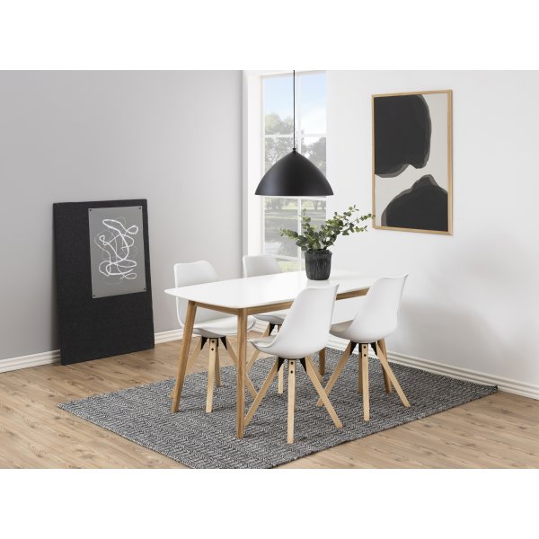 Dima spisestuestol - Hvit PU/gummitre Dima spisestuestol - Hvit PU/gummitre