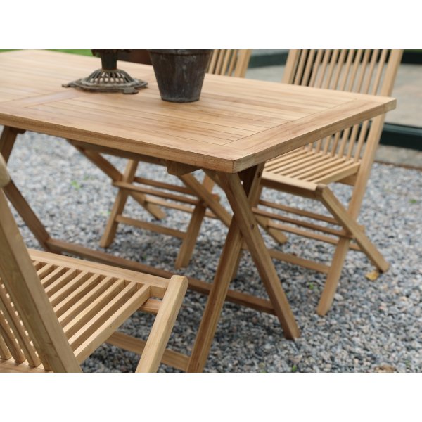 Saltö spisegruppe for uteplassen spisebord 120x70 cm med 4 stk. Saltö spisestoler - Teak Saltö spisegruppe for uteplassen spisebord 120x70 cm med 4 stk. Saltö spisestoler - Teak