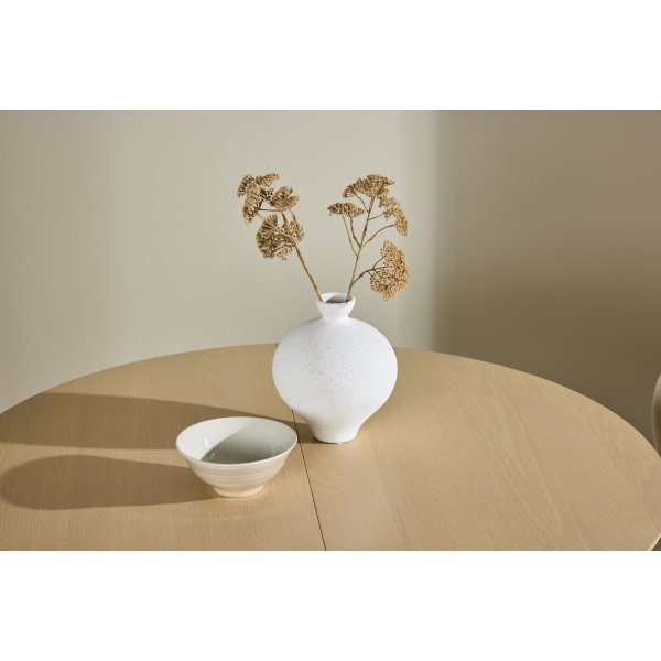 Gilda spisebord 110-150 x 110 cm - Whitewash Gilda spisebord 110-150 x 110 cm - Whitewash