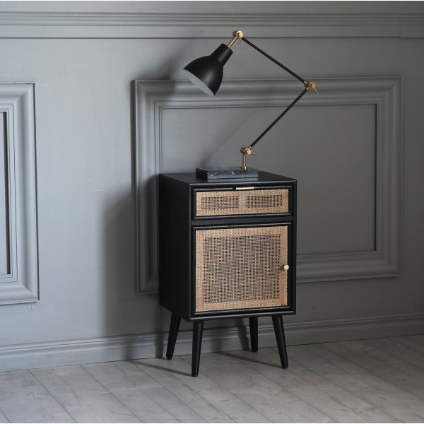 Stockholm svart nattbord med rotting
