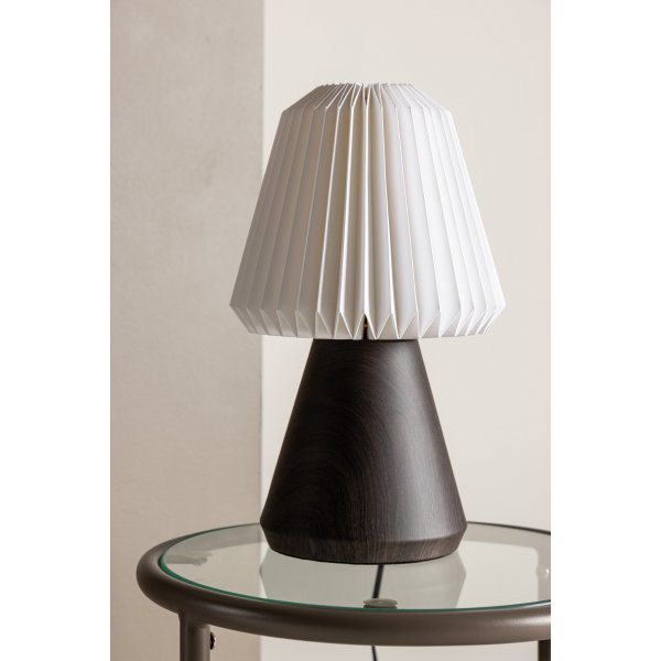 Fjällen bordlampe - Valnøtt/Hvit Fjällen bordlampe - Valnøtt/Hvit