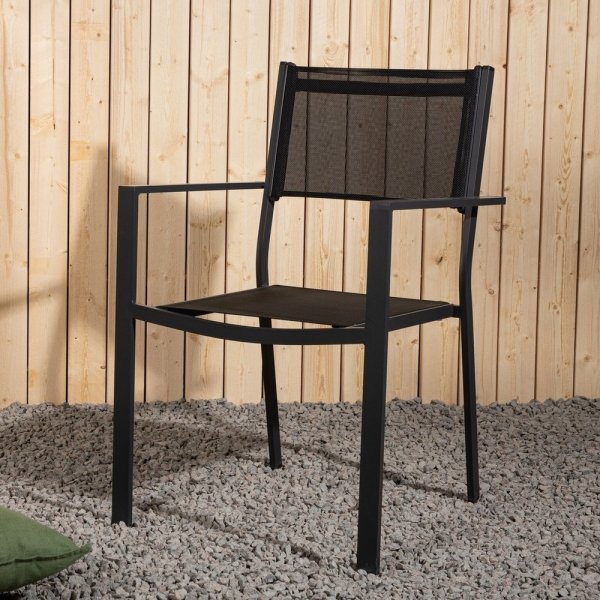 Matvaregruppen i Chania; 6 stoler med bord 205 x 90 cm - Svart/natur Matvaregruppen i Chania; 6 stoler med bord 205 x 90 cm - Svart/natur