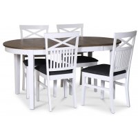 Skagen spisegruppe; spisebord 160/210x90 cm - Hvit / brunoljet eik med 4 Skagenstoler med kryss, grått stoff Skagen spisegruppe; spisebord 160/210x90 cm - Hvit / brunoljet eik med 4 Skagenstoler med kryss, grått stoff
